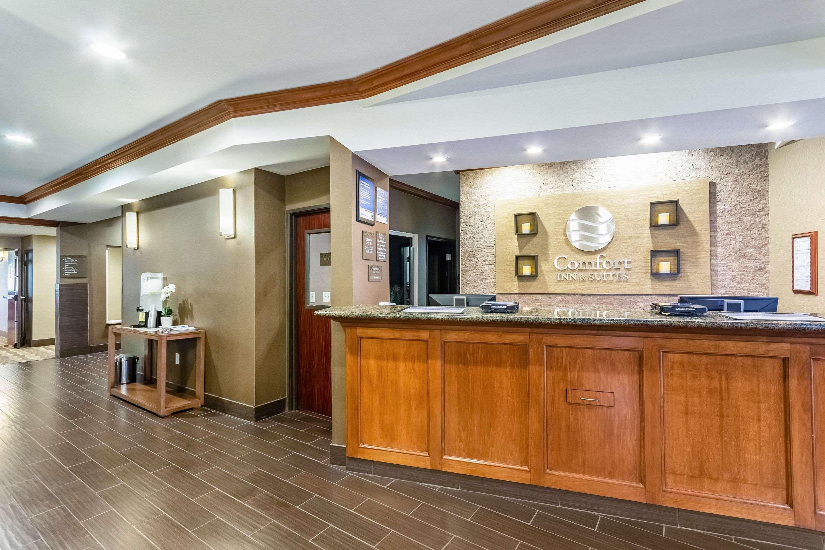 Comfort Inn & Suites Gillette Near Campbell Medical Center Bagian luar foto