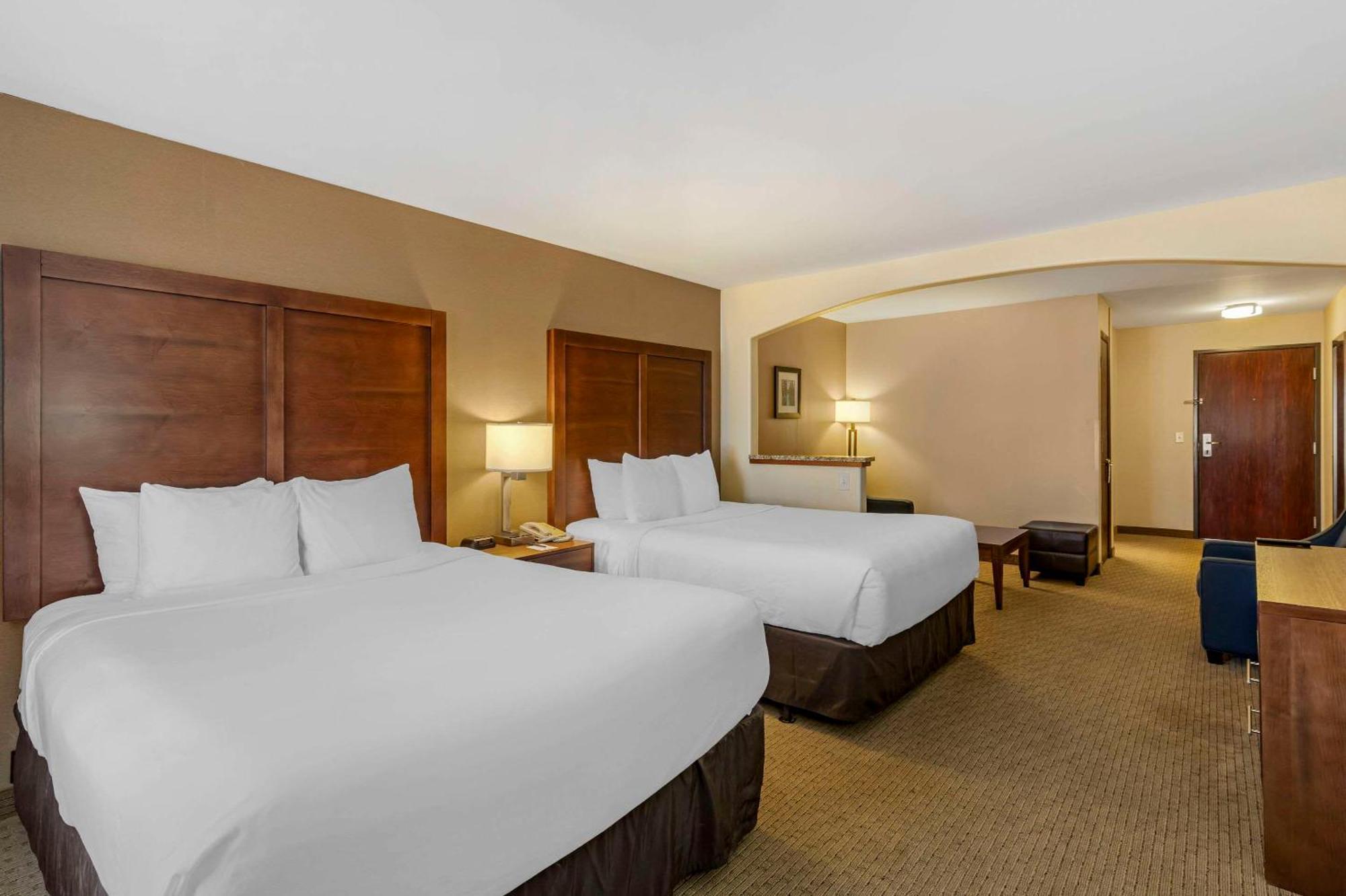 Comfort Inn & Suites Gillette Near Campbell Medical Center Bagian luar foto